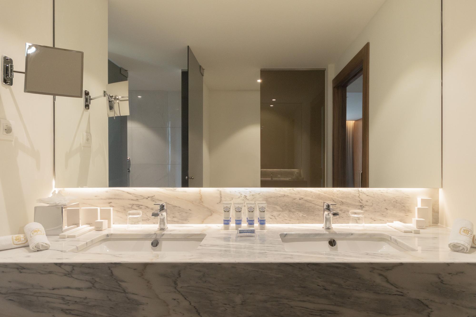 Curio Collection By Hilton Boeira Garden Hotel Porto Portug 加亚新城 外观 照片